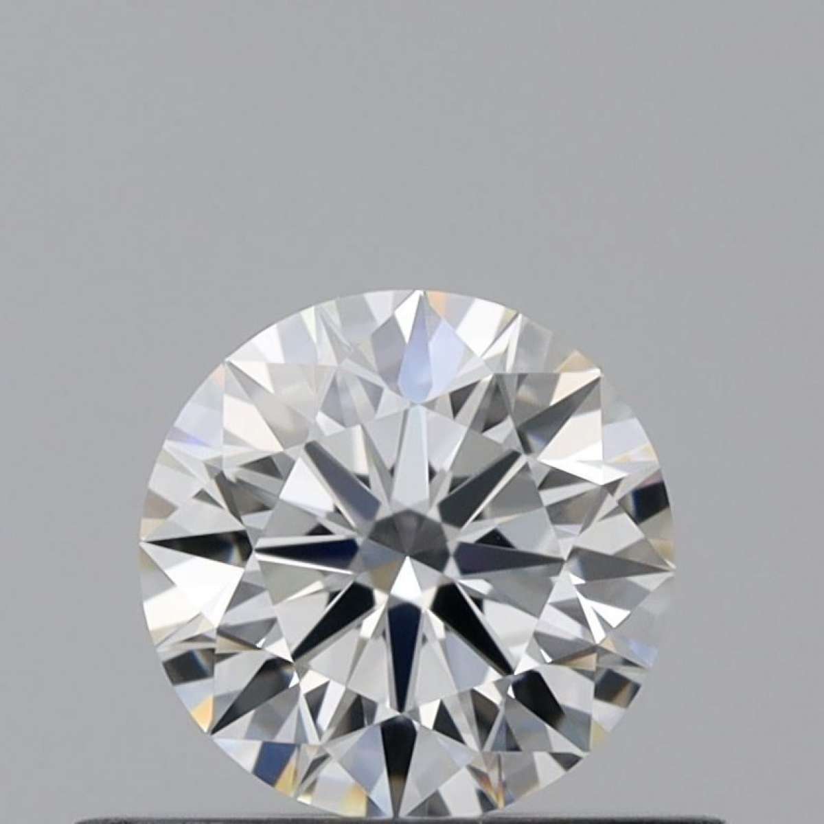 Certified Diamond GIA Carats 0.42 Color F Clarity VVS1 EX EX EX Fluorescence NON Brown No Green No Milky No EyeClean 100% Certified Diamond GIA Carats 0.42 Color F Clarity VVS1 EX EX EX Fluorescence NON Brown No Green No Milky No EyeClean 100%