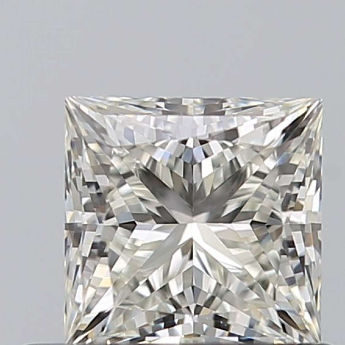Certified Diamond IGI Carats 0.71 Color H Clarity VVS2  -  EX  EX Fluorescence NON Brown No Milky No EyeClean 100% Certified Diamond IGI Carats 0.71 Color H Clarity VVS2  -  EX  EX Fluorescence NON Brown No Milky No EyeClean 100%
