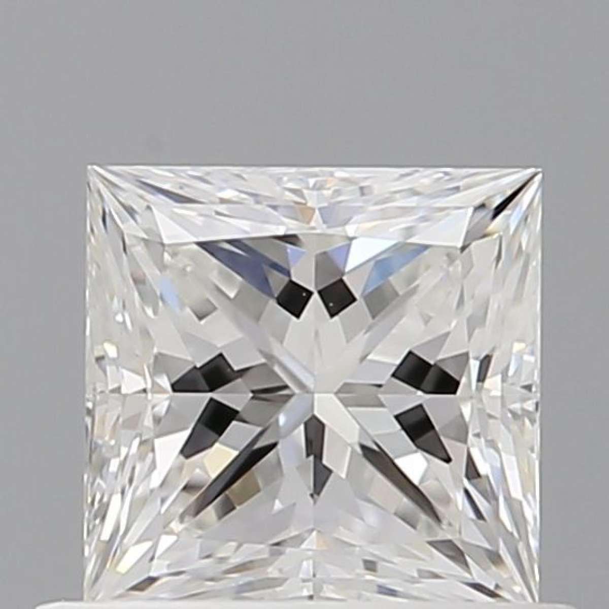 Certified Diamond GIA Carats 0.7 Color G Clarity VVS2  -  EX  EX Fluorescence NON Brown No Green No Milky No EyeClean 100%