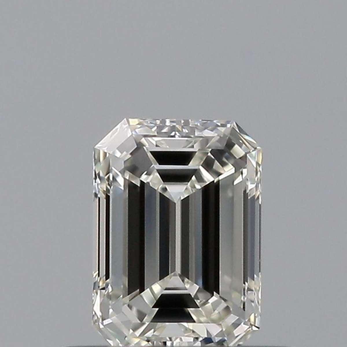 Certified Diamond IGI Carats 0.41 Color G Clarity VVS1  -  EX  EX Fluorescence FNT Brown No Milky No EyeClean 100%
