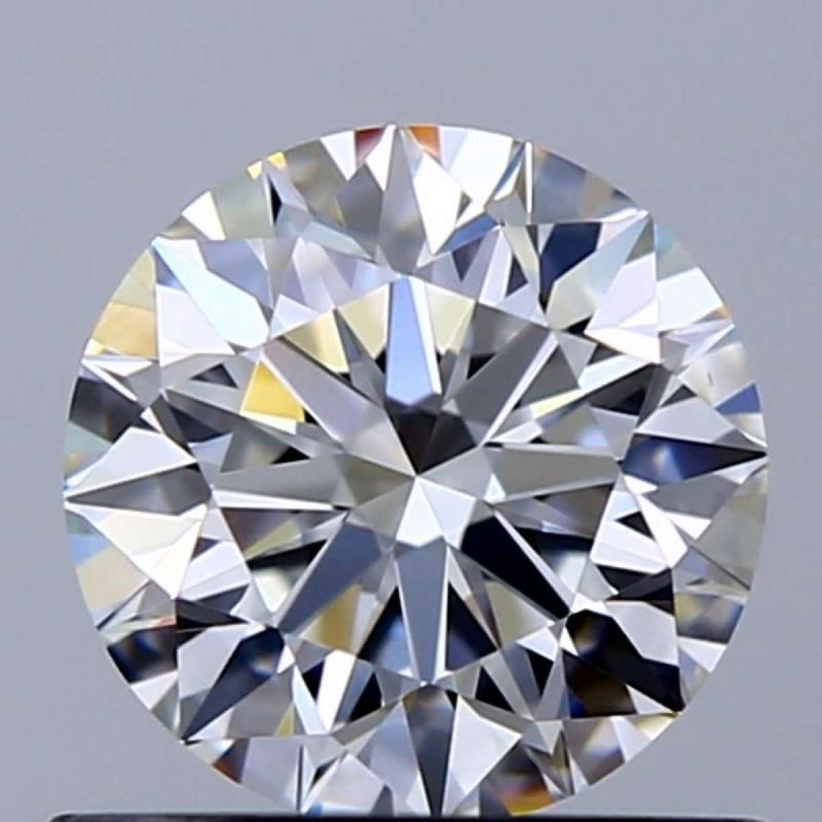Certified Diamond GIA Carats 0.71 Color E Clarity VS1  EX  EX  EX Fluorescence NON Brown No Green No Milky No EyeClean 100%