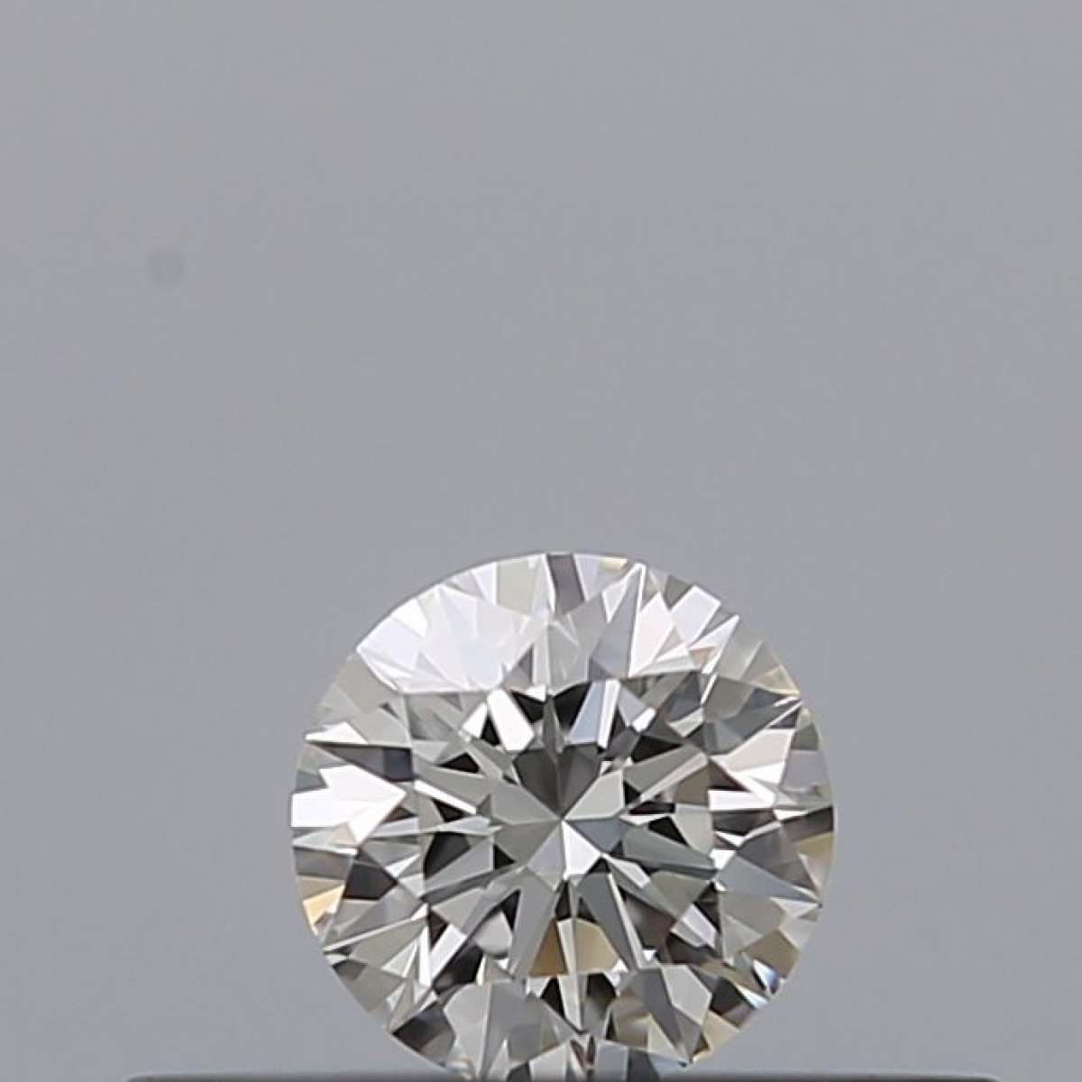 Certified Diamond GIA Carats 0.18 Color H Clarity VVS1  EX  EX  EX Fluorescence NON Brown No Milky No EyeClean 100% Certified Diamond GIA Carats 0.18 Color H Clarity VVS1  EX  EX  EX Fluorescence NON Brown No Milky No EyeClean 100%