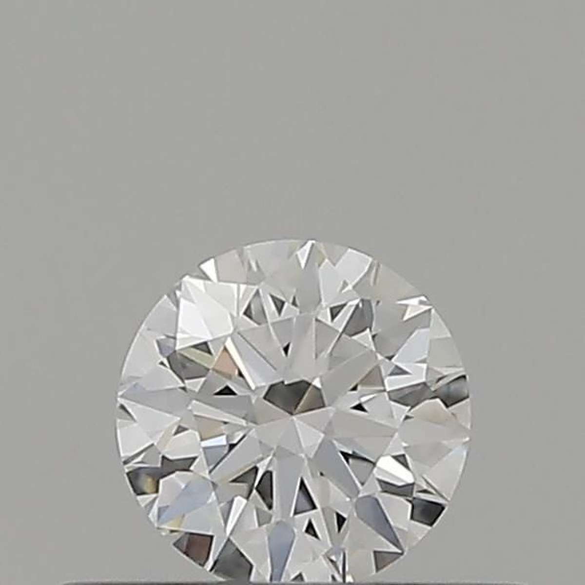 Diamante Certificato GIA Carati 0.31 Colore F Purezza VVS2 EX EX EX Fluorescenza FNT Brown No Milky No EyeClean 100% Diamante Certificato GIA Carati 0.31 Colore F Purezza VVS2 EX EX EX Fluorescenza FNT Brown No Milky No EyeClean 100%