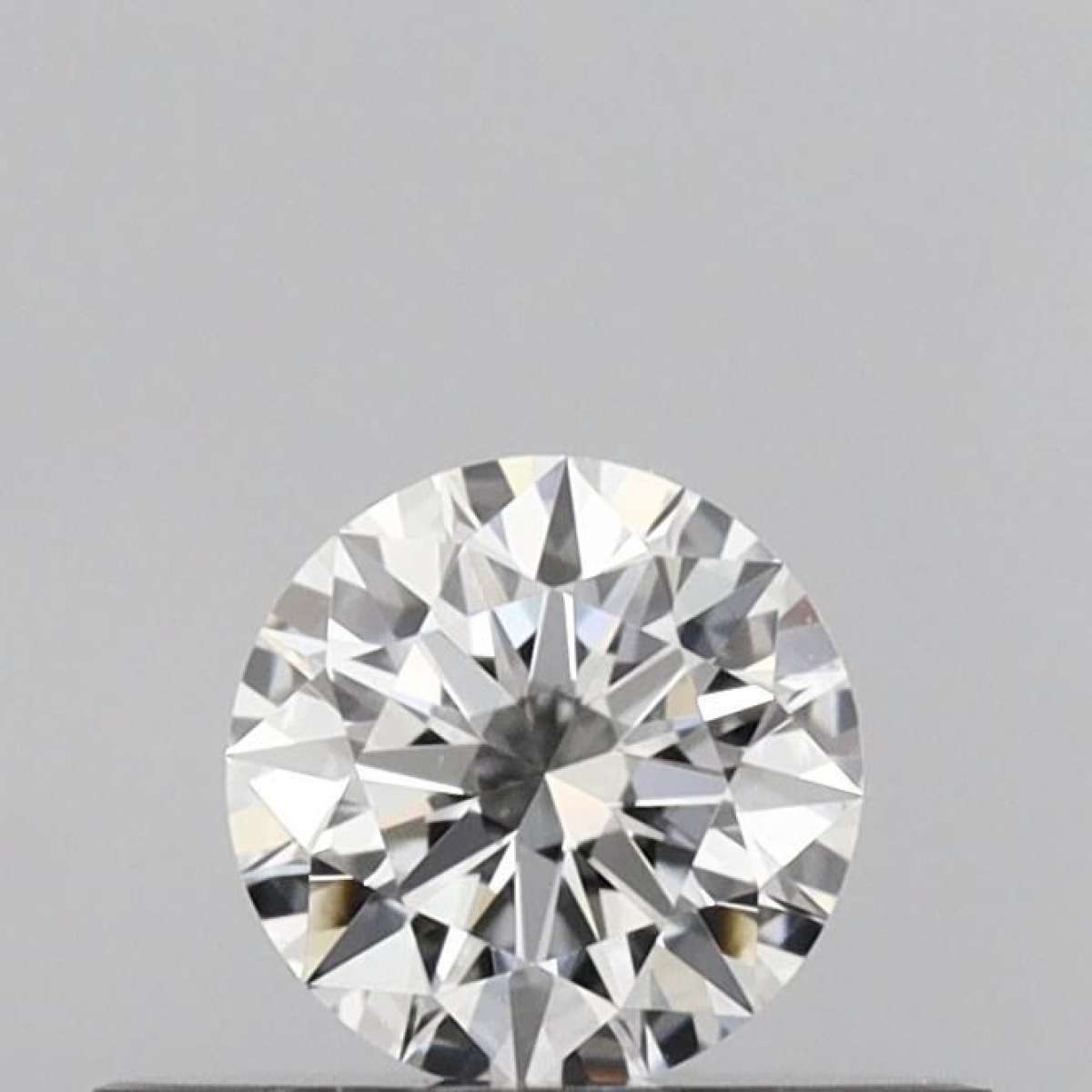 Certified Diamond GIA Carats 0.28 Color E Clarity IF EX EX EX Fluorescence NON Brown No Green No Milky No EyeClean 100% Certified Diamond GIA Carats 0.28 Color E Clarity IF EX EX EX Fluorescence NON Brown No Green No Milky No EyeClean 100%