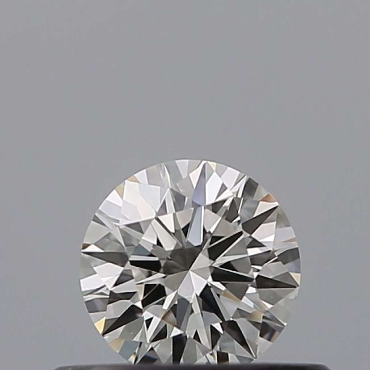 Certified Diamond IGI Carats 0.32 Color G Clarity IF  EX  EX  EX Fluorescence NON Brown No Milky No EyeClean 100%