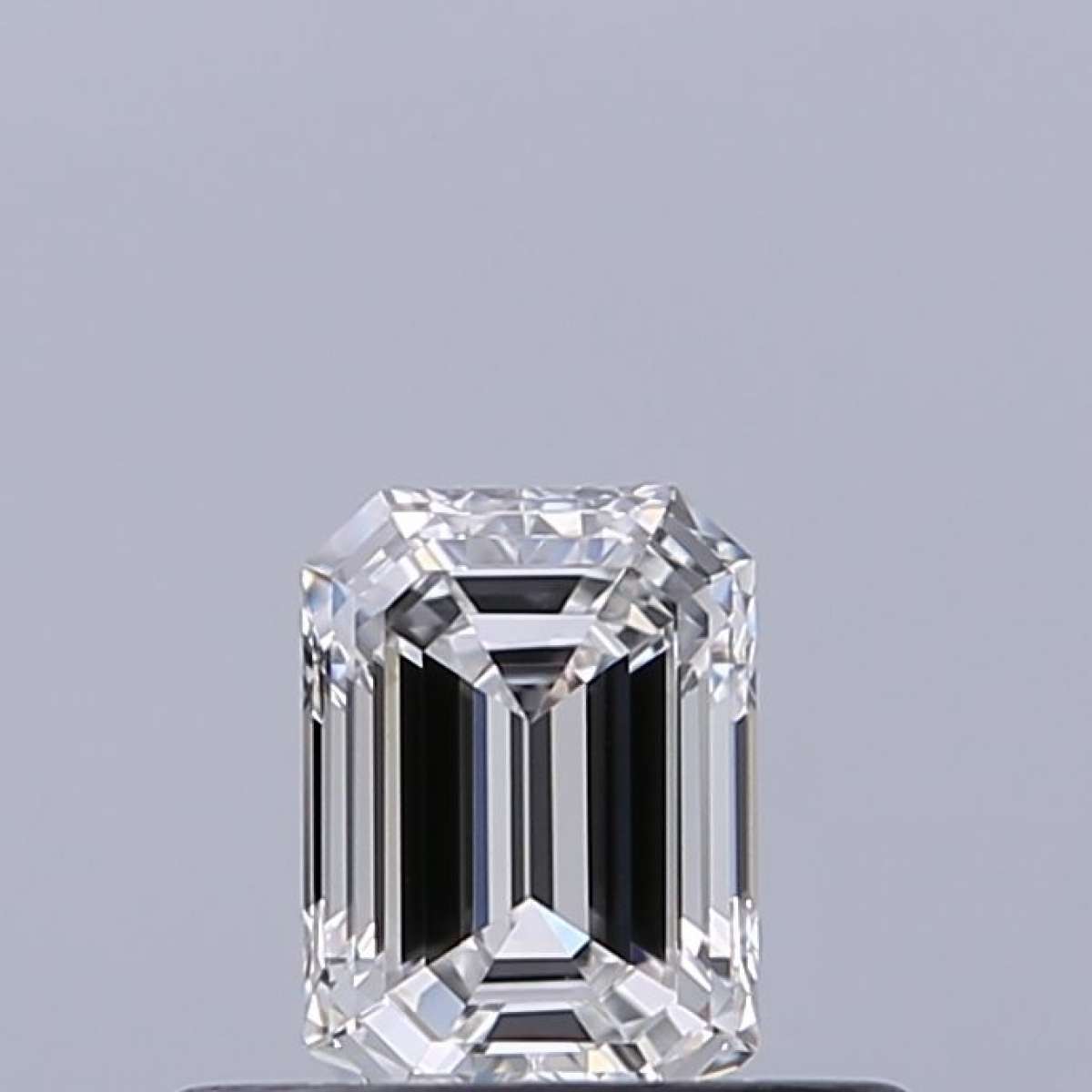 Certified Diamond GIA Carats 0.32 Color E Clarity VVS2  -  EX  VG Fluorescence NON Brown No Green No Milky No EyeClean 100%
