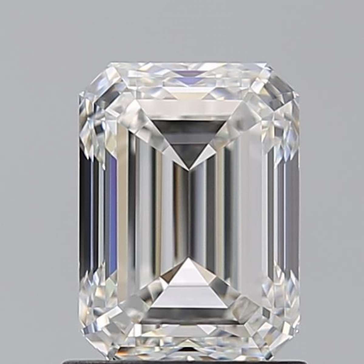 Diamante Certificato GIA Carati 1.5 Colore F Purezza VVS1  -  EX  EX Fluorescenza FNT Brown No Milky No EyeClean 100%