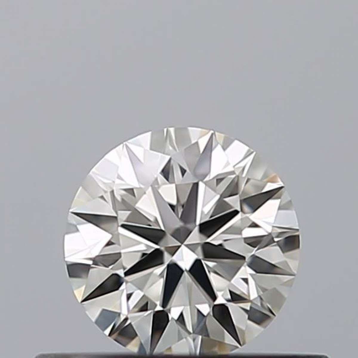 Certified Diamond GIA Carats 0.3 Color G Clarity VVS1  EX  EX  EX Fluorescence NON Brown No Milky No EyeClean 100%