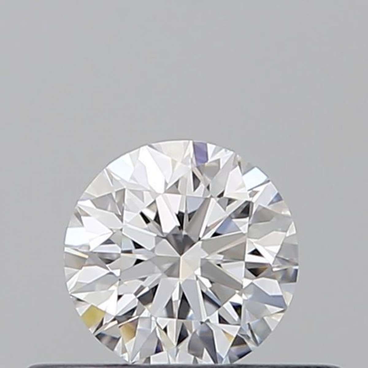 Certified Diamond GIA Carats 0.32 Color E Clarity VVS1 EX VG EX Fluorescence FNT Brown No Green No Milky No EyeClean 100% Certified Diamond GIA Carats 0.32 Color E Clarity VVS1 EX VG EX Fluorescence FNT Brown No Green No Milky No EyeClean 100%