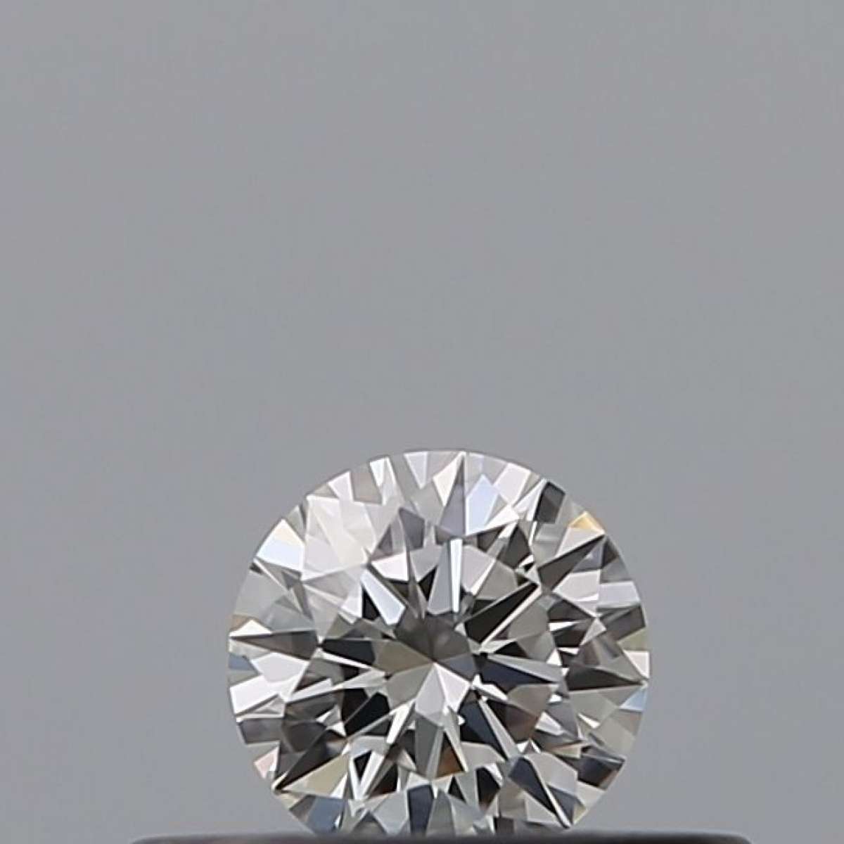Certified Diamond GIA Carats 0.19 Color G Clarity VVS2 EX EX EX Fluorescence NON Brown No Milky No EyeClean 100% Certified Diamond GIA Carats 0.19 Color G Clarity VVS2 EX EX EX Fluorescence NON Brown No Milky No EyeClean 100%