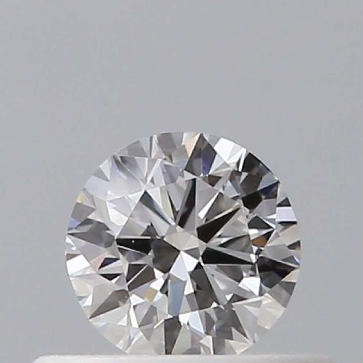 Certified Diamond GIA Carats 0.29 Color E Clarity VS1 VG EX VG Fluorescence NON Brown No Green No Milky No EyeClean 100% Certified Diamond GIA Carats 0.29 Color E Clarity VS1 VG EX VG Fluorescence NON Brown No Green No Milky No EyeClean 100%