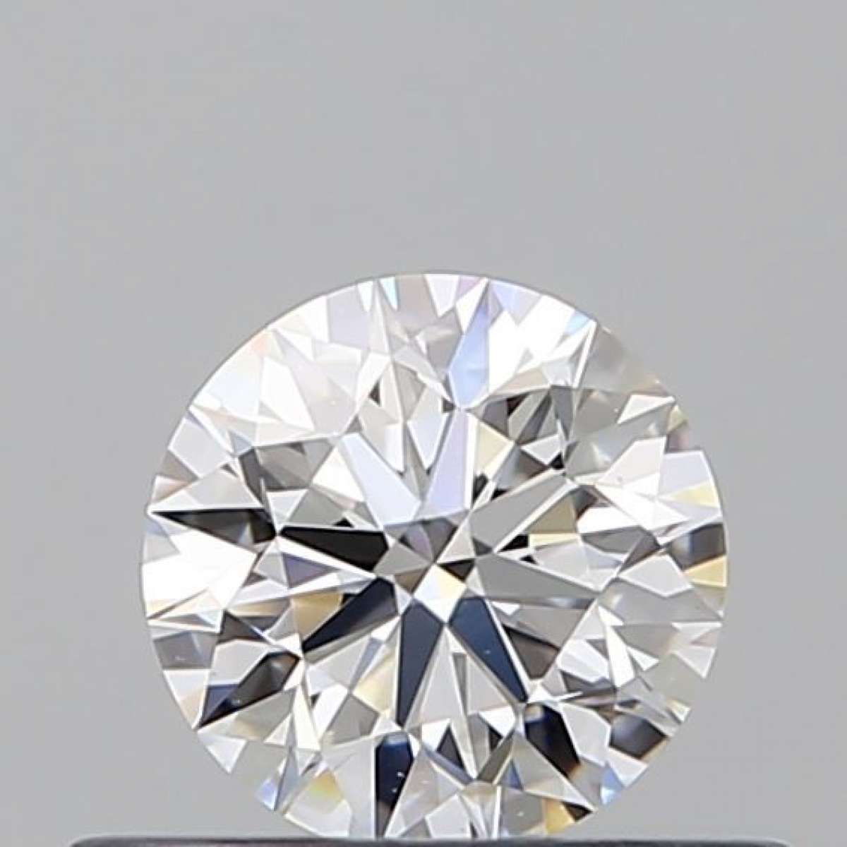 Certified Diamond GIA Carats 0.4 Color E Clarity VS2 EX EX EX Fluorescence FNT Brown No Green No Milky No EyeClean 100% Certified Diamond GIA Carats 0.4 Color E Clarity VS2 EX EX EX Fluorescence FNT Brown No Green No Milky No EyeClean 100%