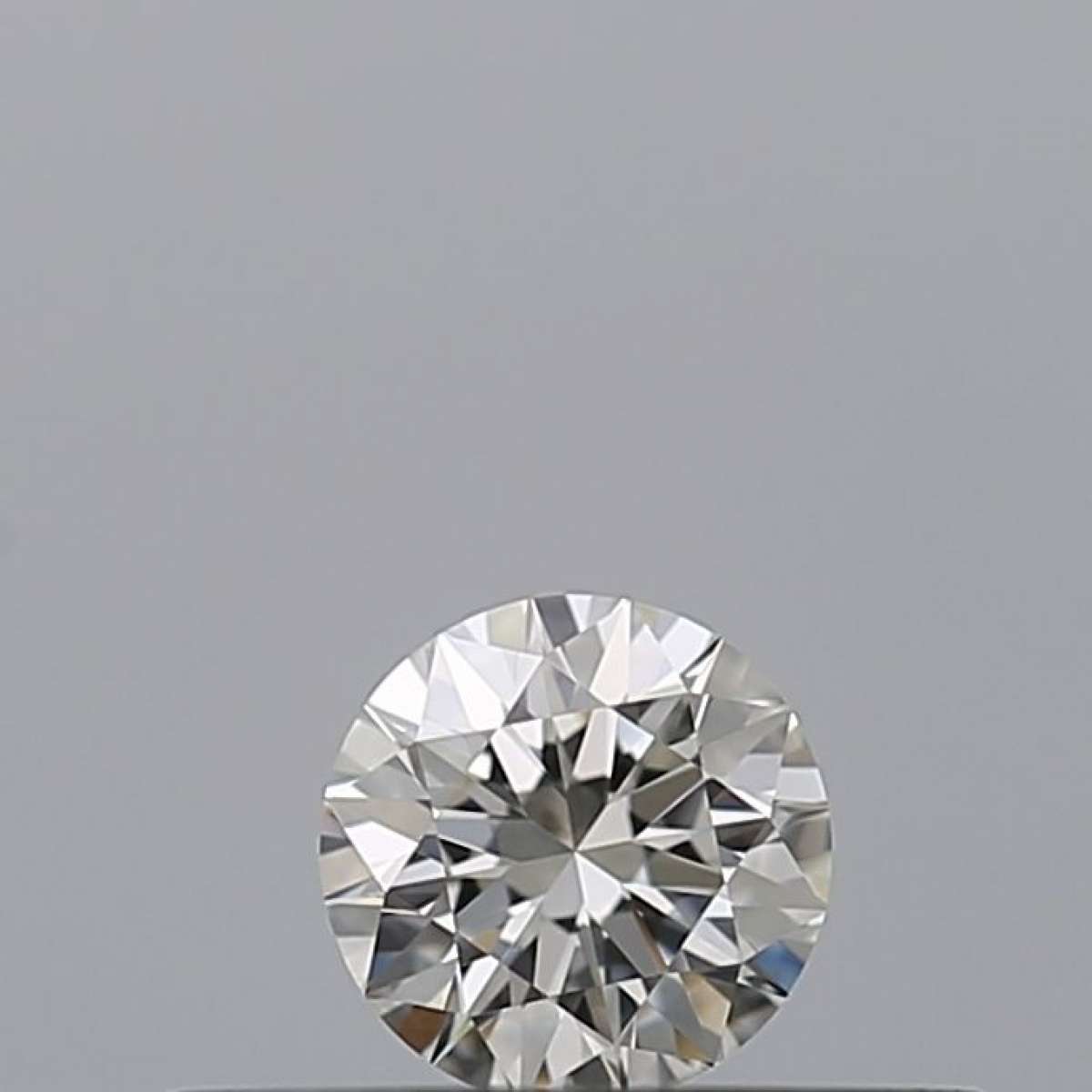 Certified Diamond IGI Carats 0.18 Color G Clarity VVS1  EX  EX  EX Fluorescence NON Brown No Milky No EyeClean 100%