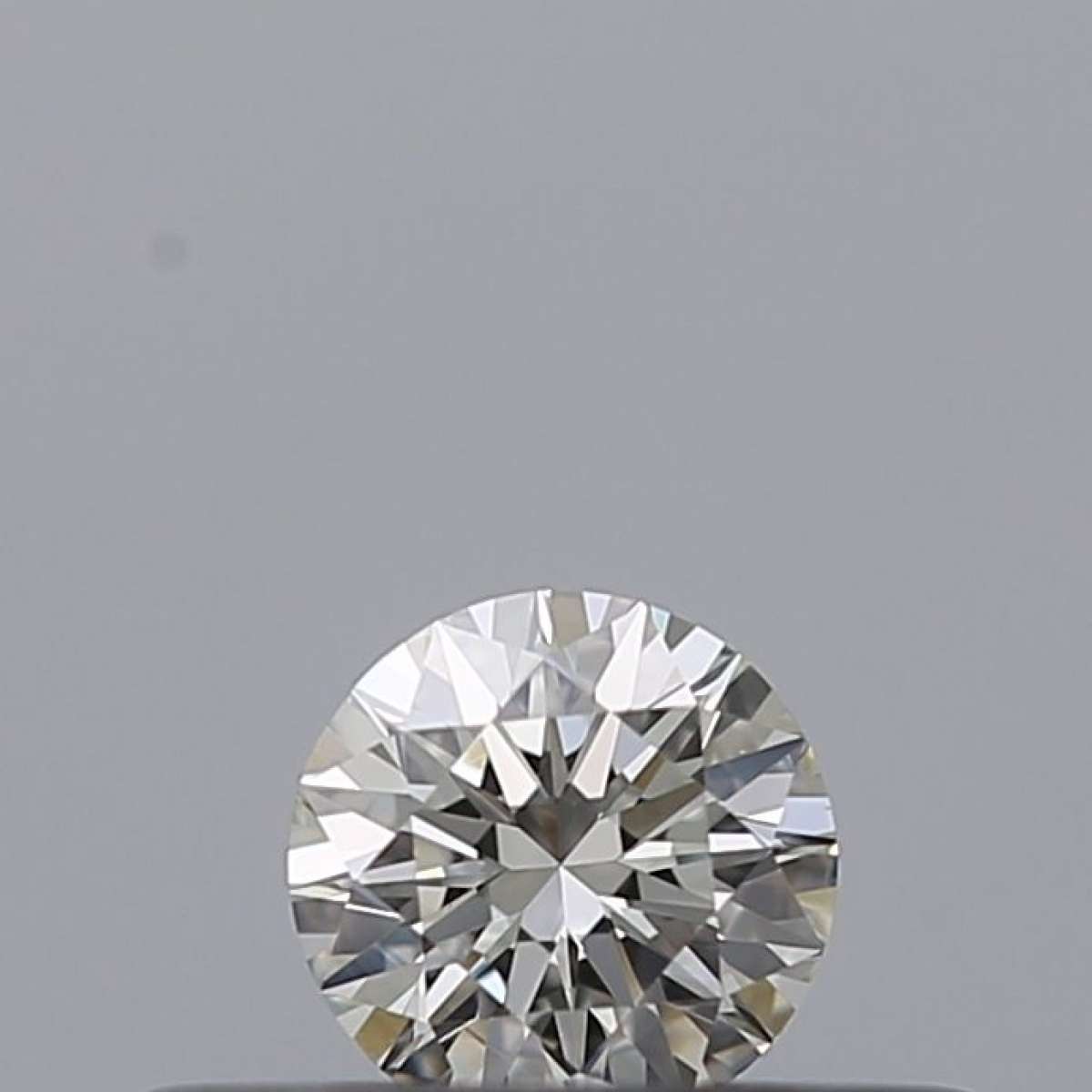 Certified Diamond GIA Carats 0.18 Color H Clarity VS2 EX EX EX Fluorescence NON Brown No Milky No EyeClean 100% Certified Diamond GIA Carats 0.18 Color H Clarity VS2 EX EX EX Fluorescence NON Brown No Milky No EyeClean 100%