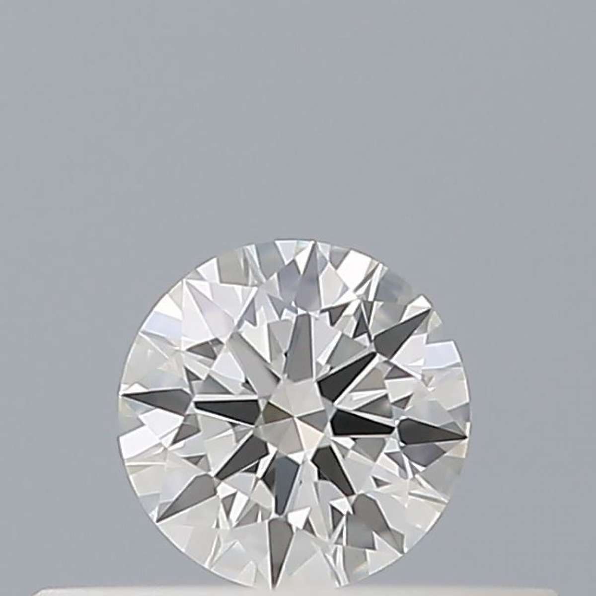 Certified Diamond IGI Carats 0.18 Color G Clarity VVS1  EX  EX  EX Fluorescence NON Brown No Milky No EyeClean 100%