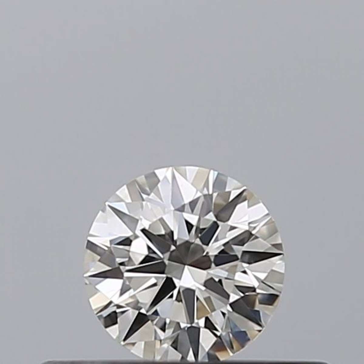 Diamante Certificato GIA Carati 0.19 Colore G Purezza VVS2  EX  EX  EX Fluorescenza NON Brown No Milky No EyeClean 100%