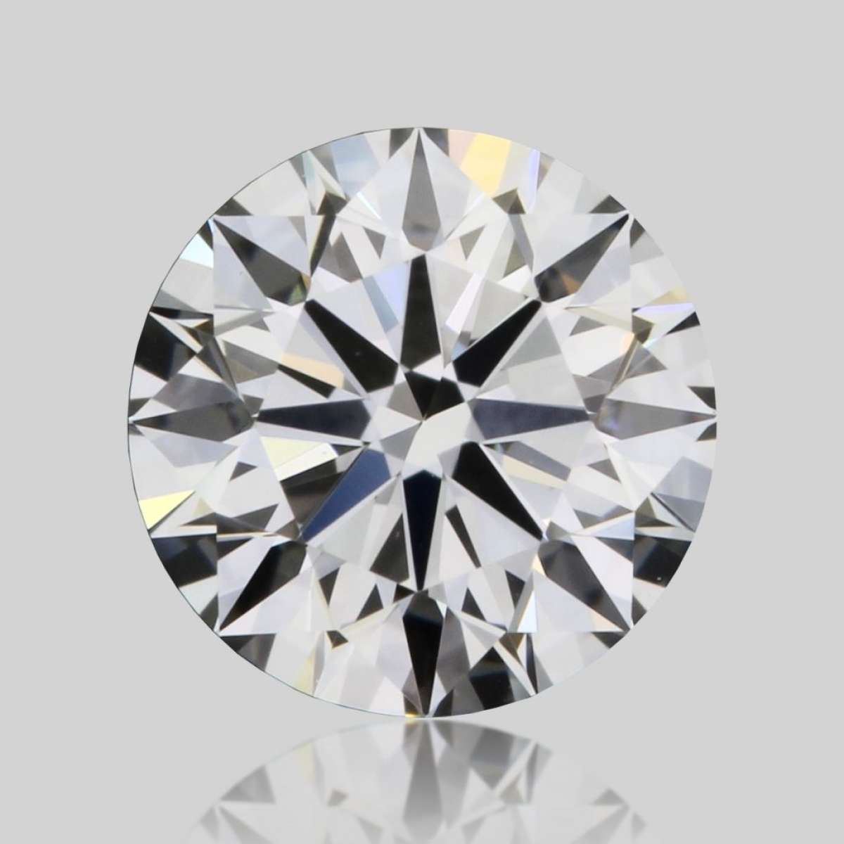 Certified Diamond HRD Carats 0.4 Color H Clarity VVS1  EX  EX  EX Fluorescence NON Brown No Green No Milky No EyeClean 100%