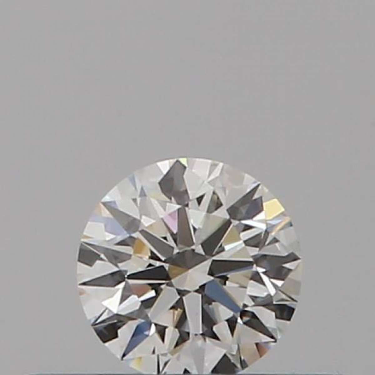 Diamante Certificato GIA Carati 0.19 Colore G Purezza VVS2  EX  EX  EX Fluorescenza NON Brown No Green No Milky No EyeClean 100%