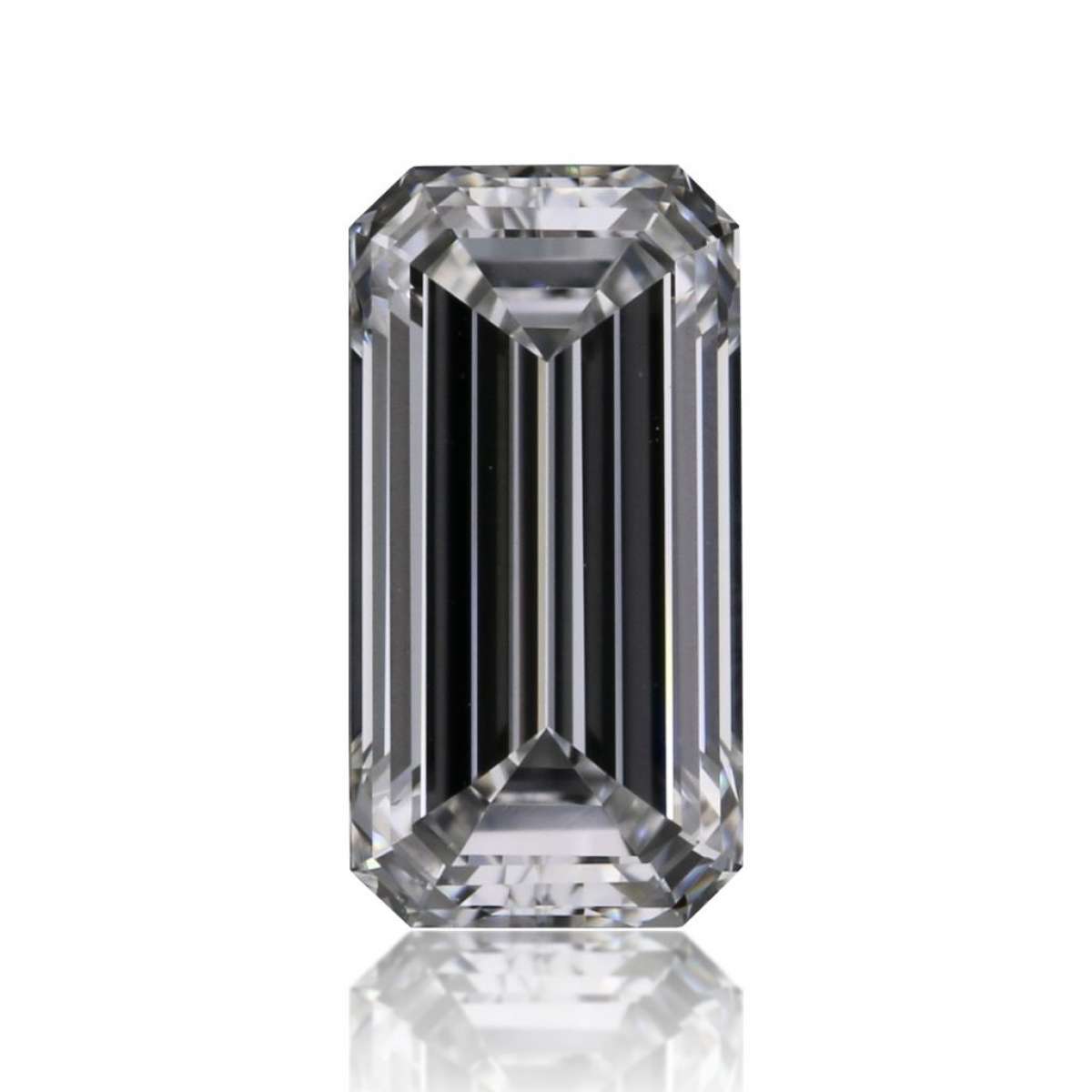 Diamante Certificato GIA Carati 0.31 Colore D Purezza VS2 - EX VG Fluorescenza NON Brown No Green No Milky No EyeClean 100% Diamante Certificato GIA Carati 0.31 Colore D Purezza VS2 - EX VG Fluorescenza NON Brown No Green No Milky No EyeClean 100%