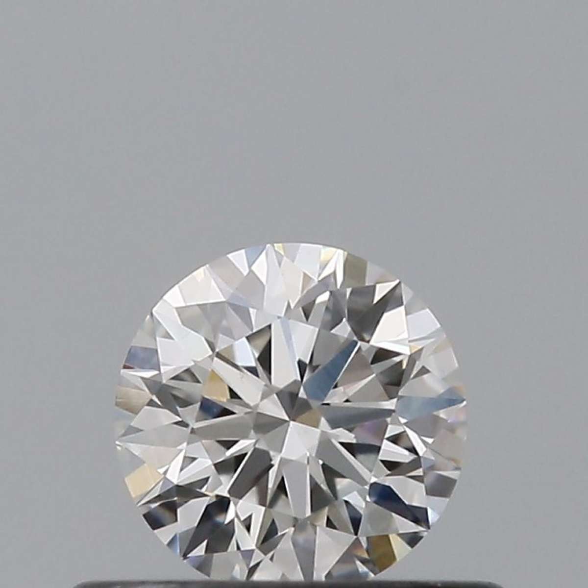 Certified Diamond GIA Carats 0.35 Color E Clarity VS2 EX EX EX Fluorescence NON Brown No Green No Milky No EyeClean 100% Certified Diamond GIA Carats 0.35 Color E Clarity VS2 EX EX EX Fluorescence NON Brown No Green No Milky No EyeClean 100%