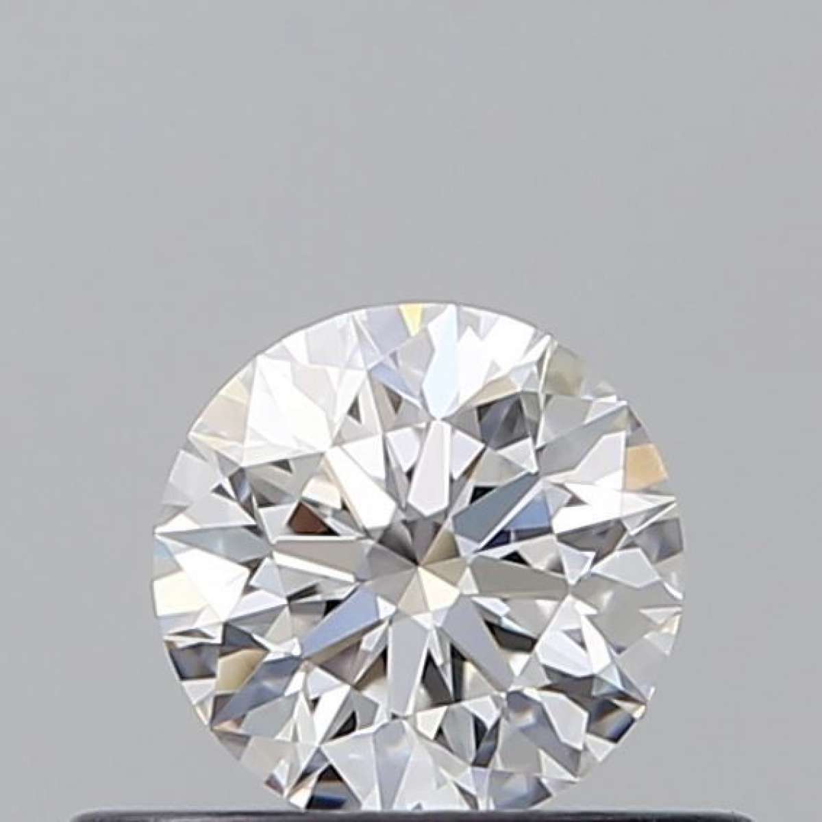 Certified Diamond GIA Carats 0.36 Color D Clarity VVS1 EX EX EX Fluorescence NON Brown No Green No Milky No EyeClean 100% Certified Diamond GIA Carats 0.36 Color D Clarity VVS1 EX EX EX Fluorescence NON Brown No Green No Milky No EyeClean 100%