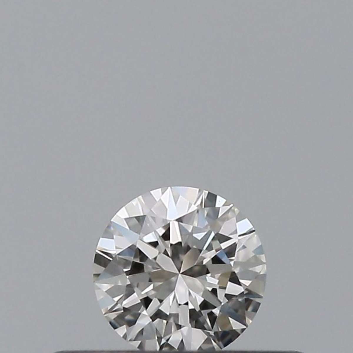 Certified Diamond IGI Carats 0.18 Color F Clarity VVS1  VG  EX  EX Fluorescence FNT Brown No Milky No EyeClean 100%