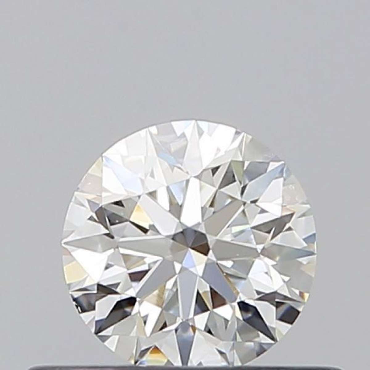 Certified Diamond GIA Carats 0.4 Color G Clarity VS2  VG  EX  EX Fluorescence NON Brown No Green No Milky No EyeClean 100%