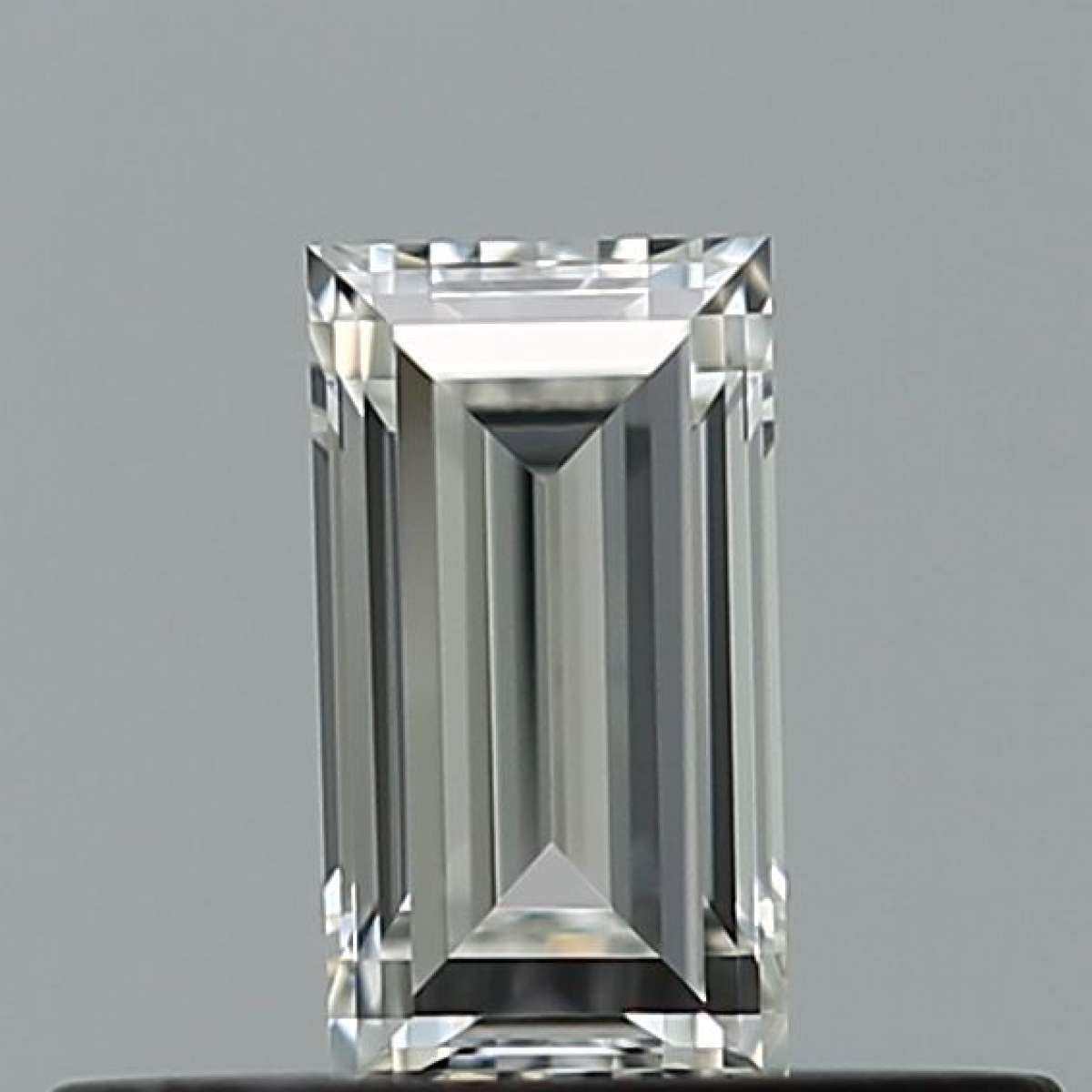 Certified Diamond GIA Carats 0.28 Color G Clarity IF - EX EX Fluorescence NON Brown No Milky No EyeClean 100% Certified Diamond GIA Carats 0.28 Color G Clarity IF - EX EX Fluorescence NON Brown No Milky No EyeClean 100%