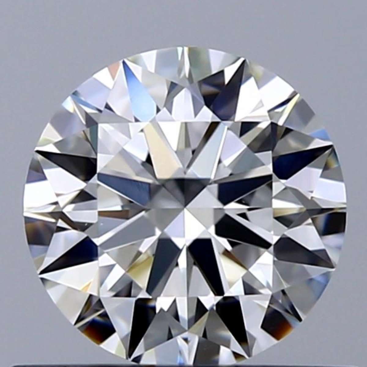 Certified Diamond GIA Carats 0.57 Color G Clarity VVS2 EX EX EX Fluorescence NON Brown No Green No Milky No EyeClean 100% Certified Diamond GIA Carats 0.57 Color G Clarity VVS2 EX EX EX Fluorescence NON Brown No Green No Milky No EyeClean 100%