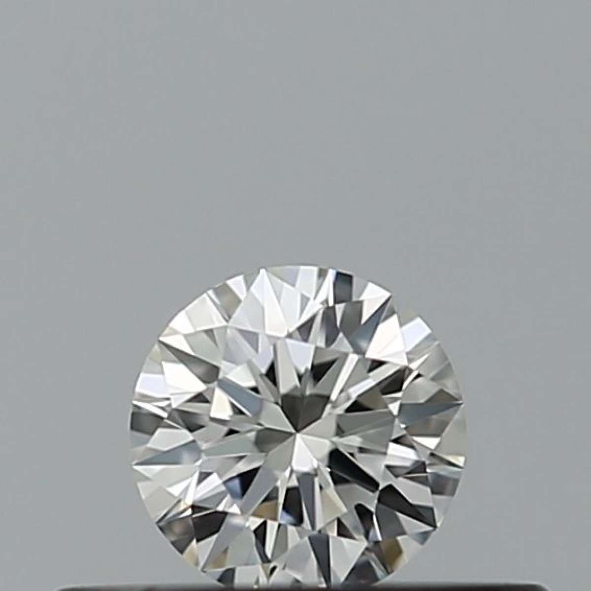 Diamante Certificato GIA Carati 0.18 Colore G Purezza VVS1  EX  EX  EX Fluorescenza MED Brown No Milky No EyeClean 100%