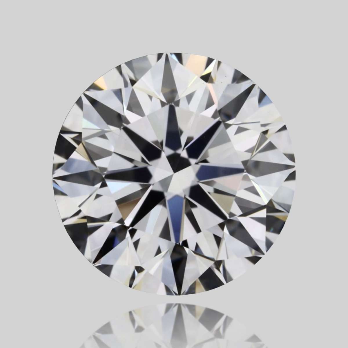 Certified Diamond GIA Carats 0.9 Color D Clarity VS1 EX EX EX Fluorescence NON Brown No Green No Milky No EyeClean 100% Certified Diamond GIA Carats 0.9 Color D Clarity VS1 EX EX EX Fluorescence NON Brown No Green No Milky No EyeClean 100%