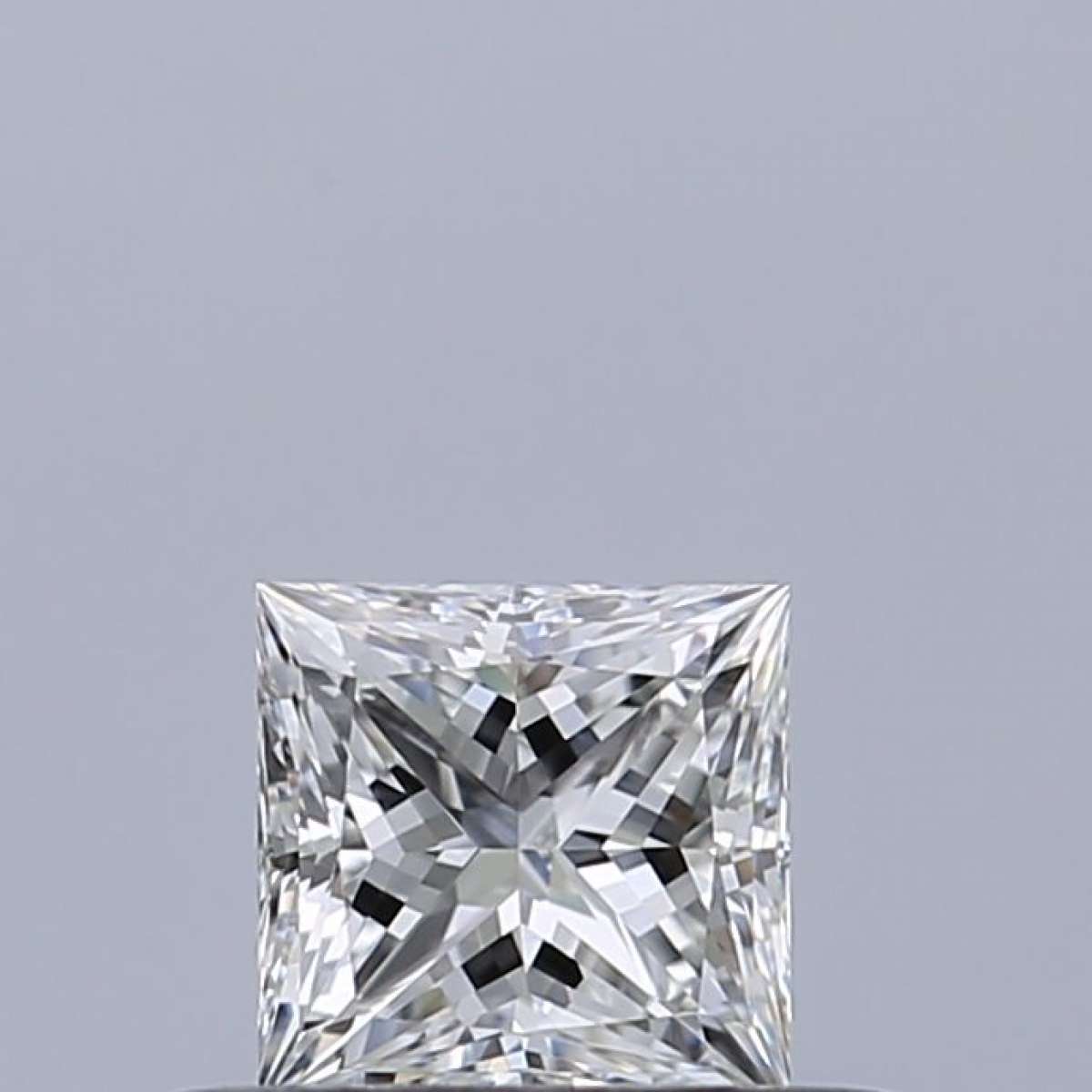 Diamante Certificato GIA Carati 0.32 Colore E Purezza VVS1 - EX VG Fluorescenza NON Brown No Green No Milky No EyeClean 100% Diamante Certificato GIA Carati 0.32 Colore E Purezza VVS1 - EX VG Fluorescenza NON Brown No Green No Milky No EyeClean 100%