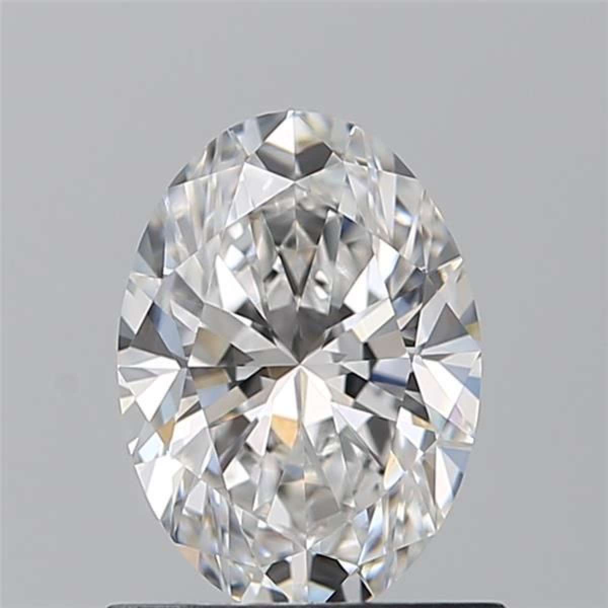Diamante Certificato GIA Carati 0.91 Colore F Purezza VVS1  -  EX  VG Fluorescenza MED Brown No Milky No EyeClean 100%