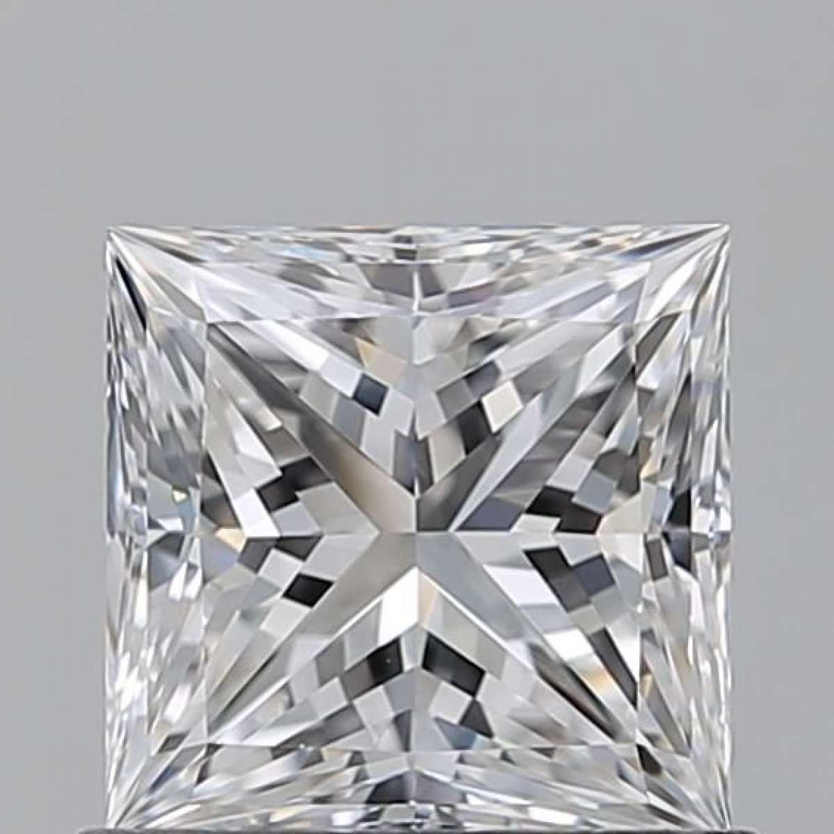 Certified Diamond GIA Carats 0.9 Color E Clarity VVS2  -  EX  VG Fluorescence MED Brown No Green No Milky No EyeClean 100%