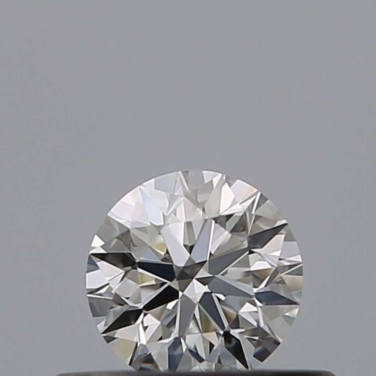 Certified Diamond GIA Carats 0.3 Color G Clarity VVS2  EX  EX  EX Fluorescence NON Brown No Milky No EyeClean 100%