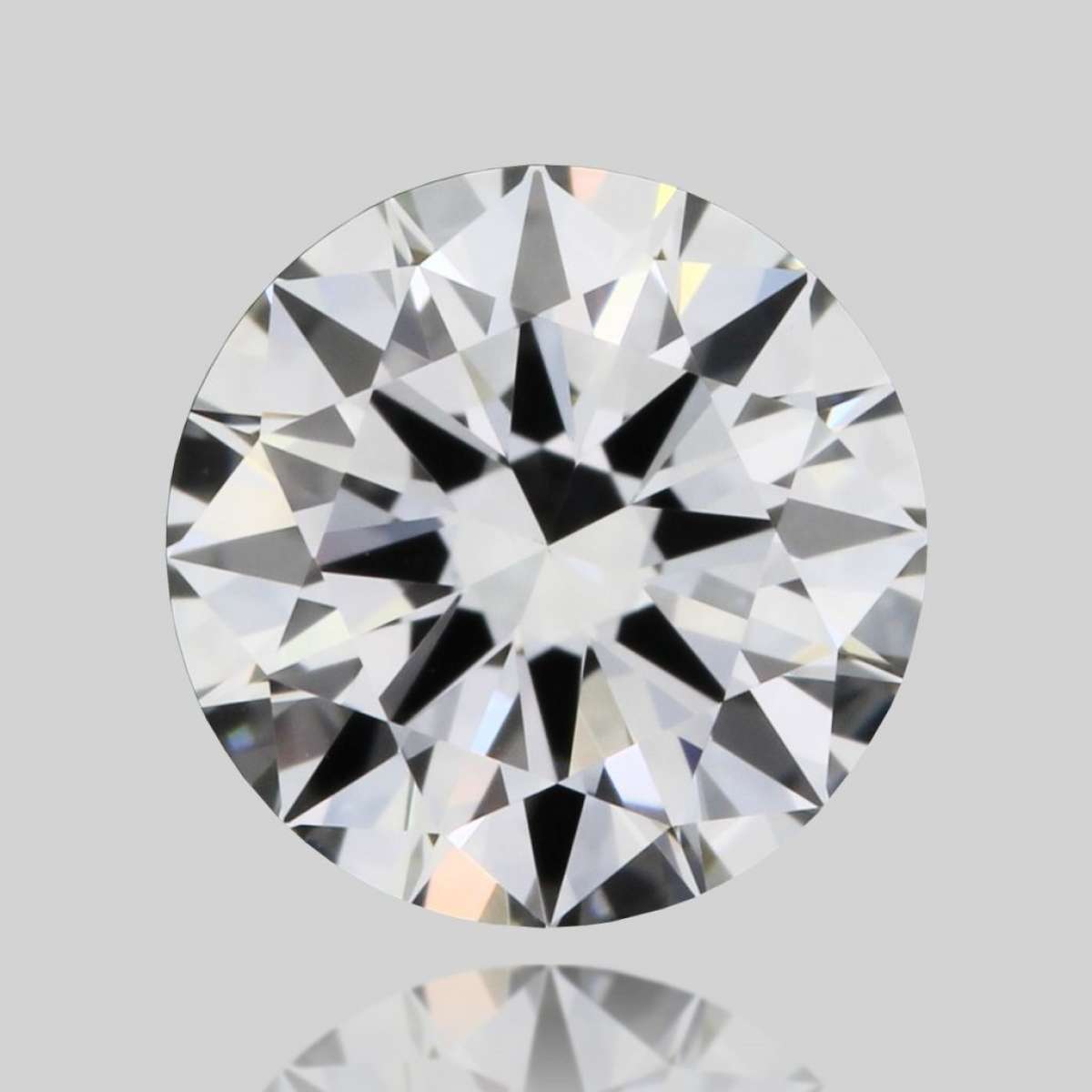 Certified Diamond GIA Carats 0.4 Color E Clarity VVS1 EX EX EX Fluorescence NON Brown No Green No Milky No EyeClean 100% Certified Diamond GIA Carats 0.4 Color E Clarity VVS1 EX EX EX Fluorescence NON Brown No Green No Milky No EyeClean 100%