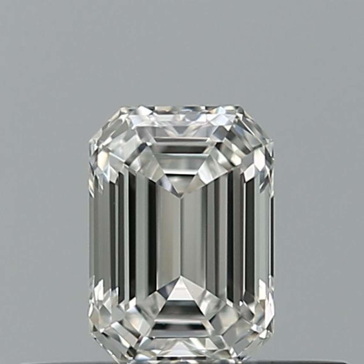 Certified Diamond GIA Carats 0.32 Color G Clarity IF  -  EX  VG Fluorescence NON Brown No Milky No EyeClean 100%