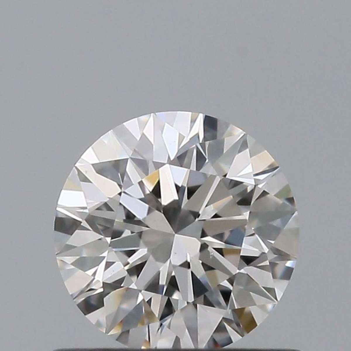 Certified Diamond GIA Carats 0.53 Color E Clarity VS2 EX EX EX Fluorescence NON Brown No Green No Milky No EyeClean 100% Certified Diamond GIA Carats 0.53 Color E Clarity VS2 EX EX EX Fluorescence NON Brown No Green No Milky No EyeClean 100%