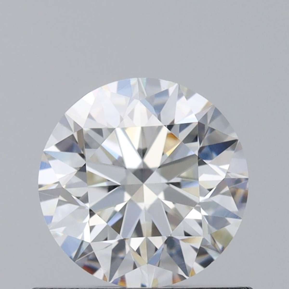 Certified Diamond GIA Carats 0.69 Color G Clarity VS1 EX VG EX Fluorescence NON Brown No Green No Milky No EyeClean 100% Certified Diamond GIA Carats 0.69 Color G Clarity VS1 EX VG EX Fluorescence NON Brown No Green No Milky No EyeClean 100%