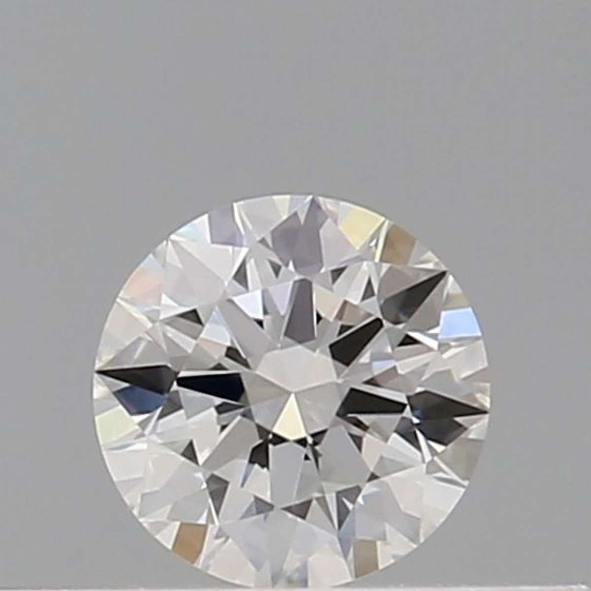 Diamante Certificato GIA Carati 0.23 Colore E Purezza VVS1 EX EX EX Fluorescenza NON Brown No Green No Milky No EyeClean 100% Diamante Certificato GIA Carati 0.23 Colore E Purezza VVS1 EX EX EX Fluorescenza NON Brown No Green No Milky No EyeClean 100%