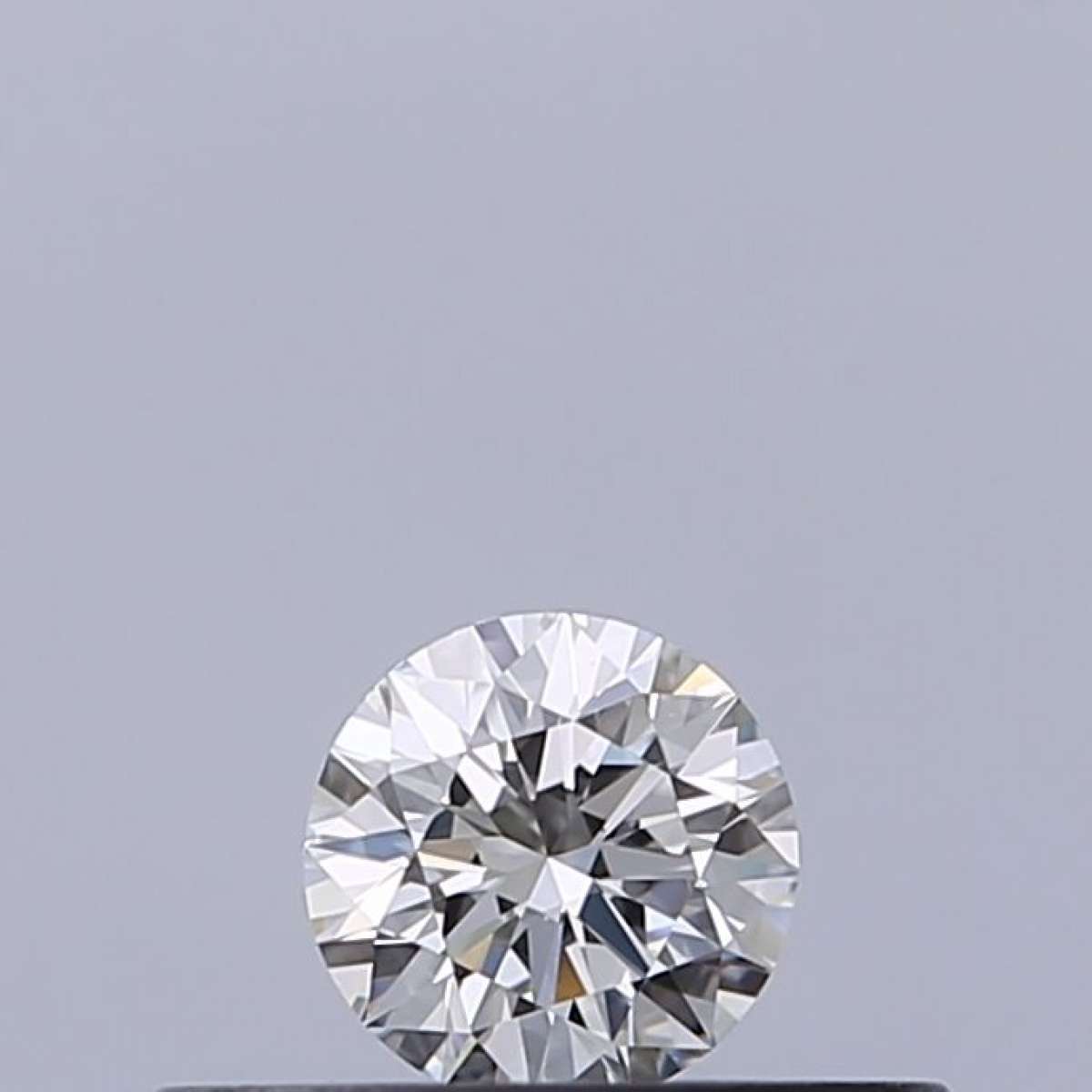 Certified Diamond IGI Carats 0.18 Color F Clarity VS1  EX  EX  EX Fluorescence NON Brown No Milky No EyeClean 100%