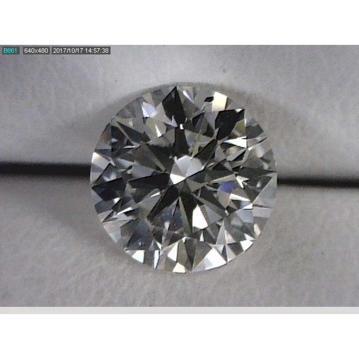 Certified Diamond GIA Carats 0.71 Color H Clarity VS1 EX EX EX Fluorescence NON Brown No Green No Milky No EyeClean 100% Certified Diamond GIA Carats 0.71 Color H Clarity VS1 EX EX EX Fluorescence NON Brown No Green No Milky No EyeClean 100%