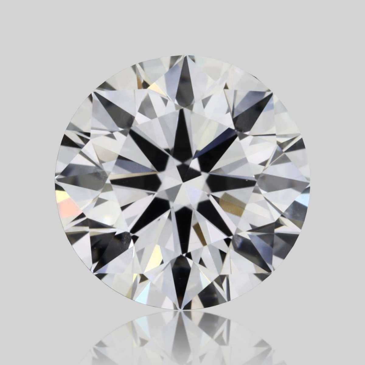 Certified Diamond GIA Carats 1.0 Color G Clarity VS2 EX EX EX Fluorescence FNT Brown No Green No Milky No EyeClean 100% Certified Diamond GIA Carats 1.0 Color G Clarity VS2 EX EX EX Fluorescence FNT Brown No Green No Milky No EyeClean 100%