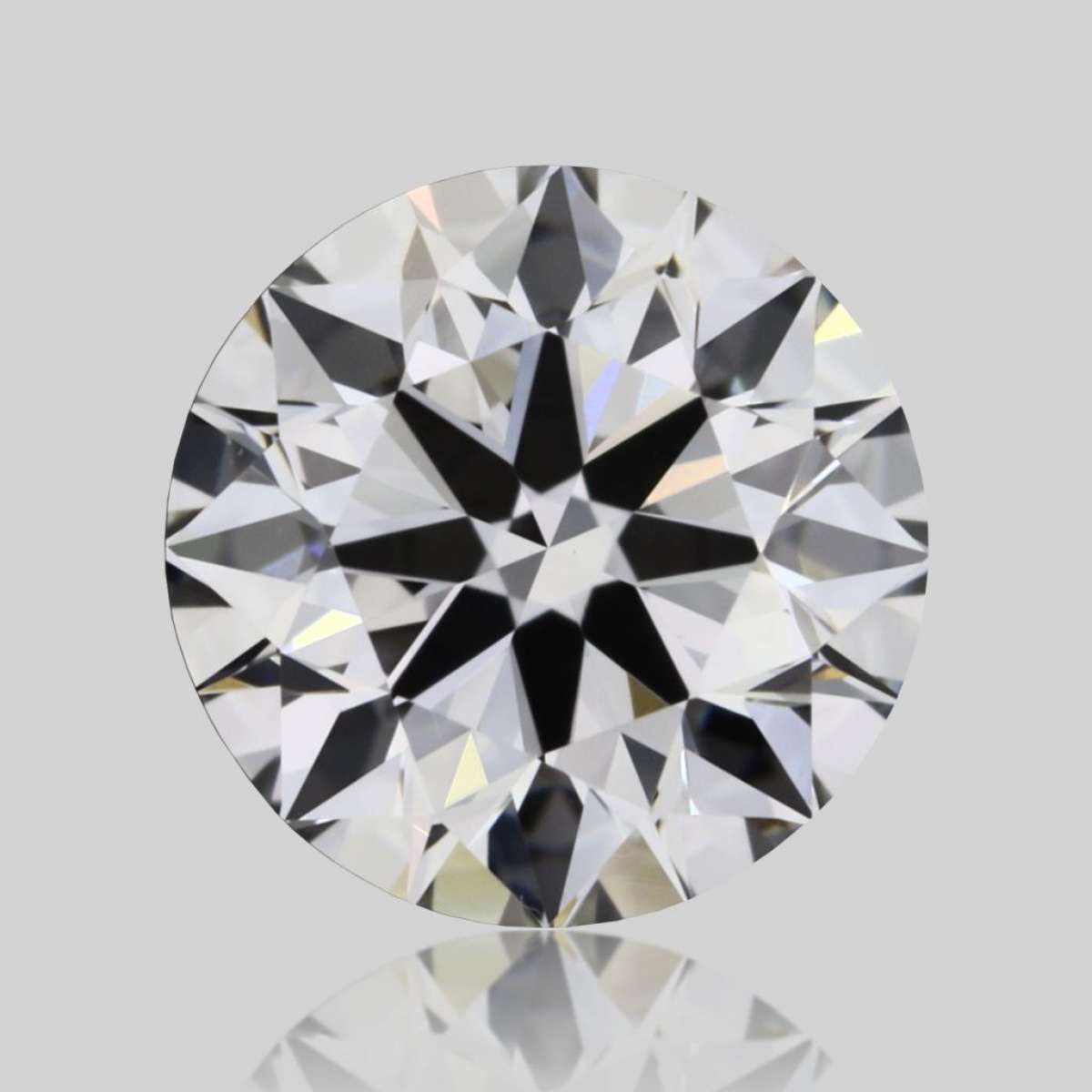 Certified Diamond GIA Carats 0.53 Color G Clarity VVS2 EX EX EX Fluorescence NON Brown No Green No Milky No EyeClean 100% Certified Diamond GIA Carats 0.53 Color G Clarity VVS2 EX EX EX Fluorescence NON Brown No Green No Milky No EyeClean 100%
