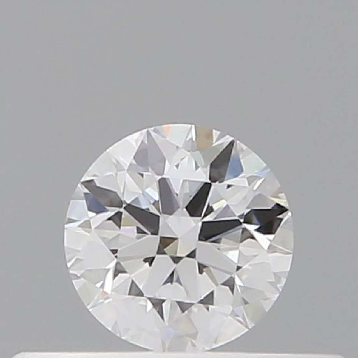 Diamante Certificato GIA Carati 0.23 Colore D Purezza VVS1  EX  EX  EX Fluorescenza NON Brown No Green No Milky No EyeClean 100%