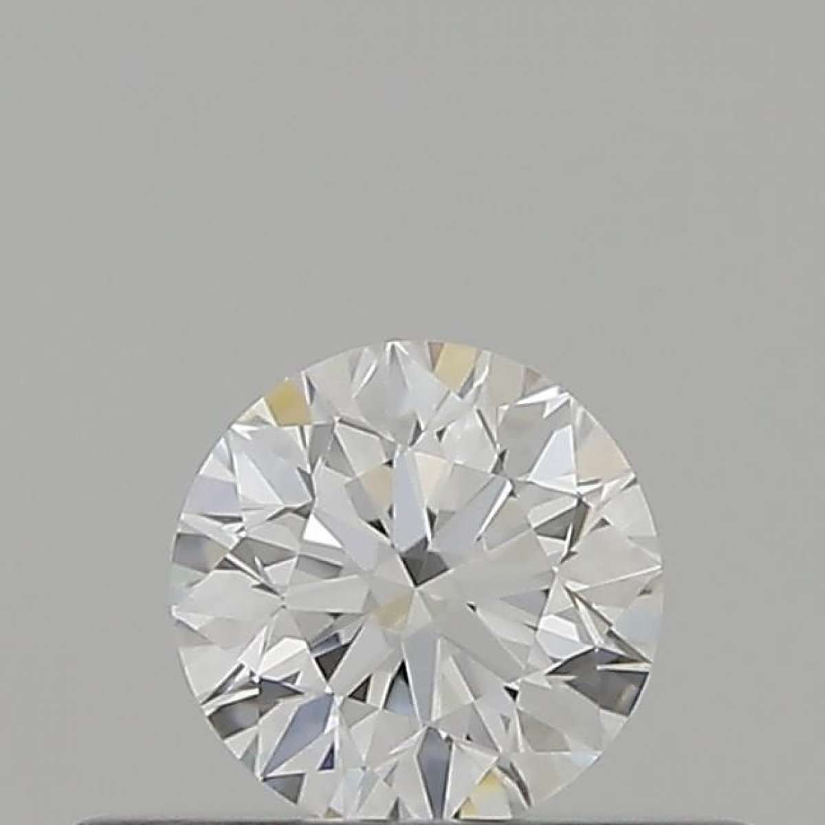 Certified Diamond GIA Carats 0.3 Color F Clarity VVS1  VG  VG  VG Fluorescence NON Brown No Milky No EyeClean 100%