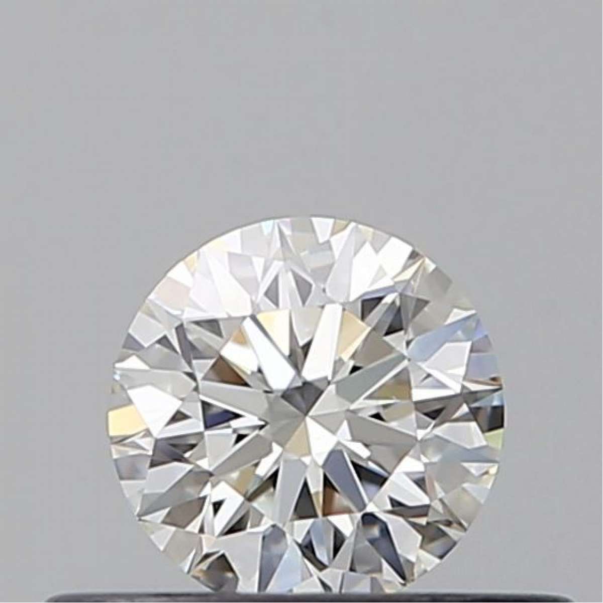Certified Diamond GIA Carats 0.31 Color G Clarity VVS2 EX EX EX Fluorescence NON Brown No Green No Milky No EyeClean 100% Certified Diamond GIA Carats 0.31 Color G Clarity VVS2 EX EX EX Fluorescence NON Brown No Green No Milky No EyeClean 100%