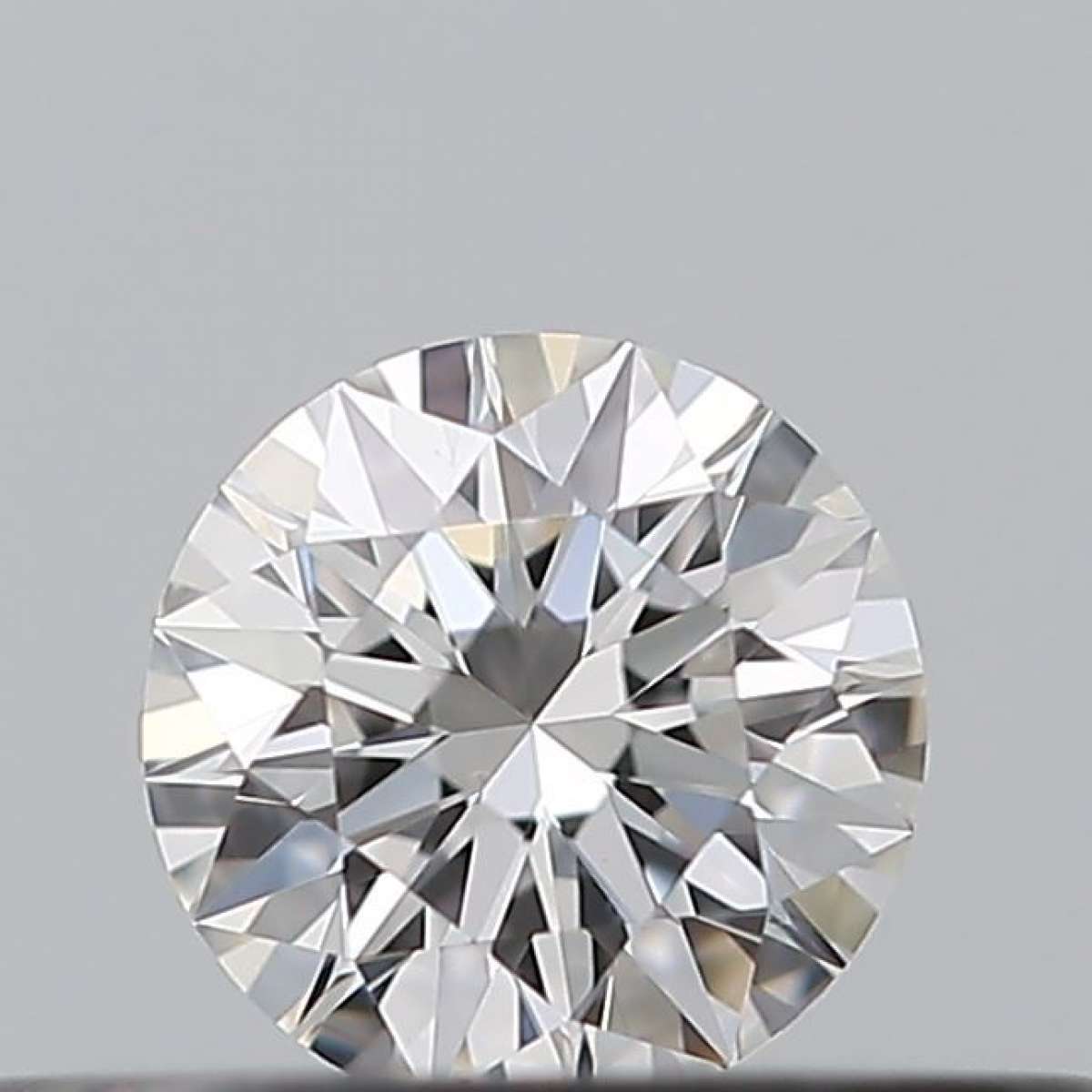 Certified Diamond GIA Carats 0.19 Color E Clarity VS2 EX VG EX Fluorescence NON Brown No Green No Milky No EyeClean 100% Certified Diamond GIA Carats 0.19 Color E Clarity VS2 EX VG EX Fluorescence NON Brown No Green No Milky No EyeClean 100%