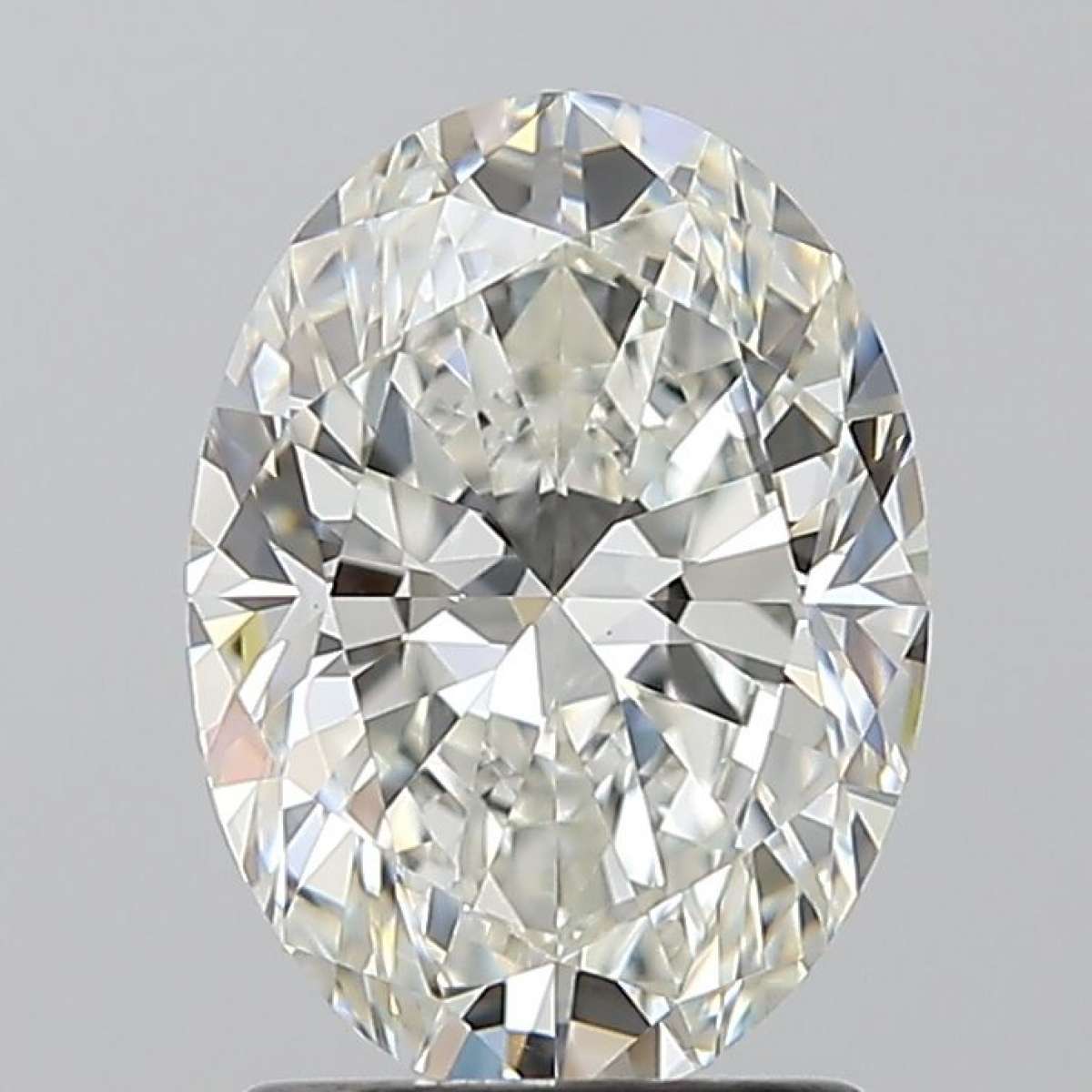 Certified Diamond GIA Carats 1.7 Color H Clarity VS2 - EX EX Fluorescence NON Brown No Green No Milky No EyeClean 100% Certified Diamond GIA Carats 1.7 Color H Clarity VS2 - EX EX Fluorescence NON Brown No Green No Milky No EyeClean 100%