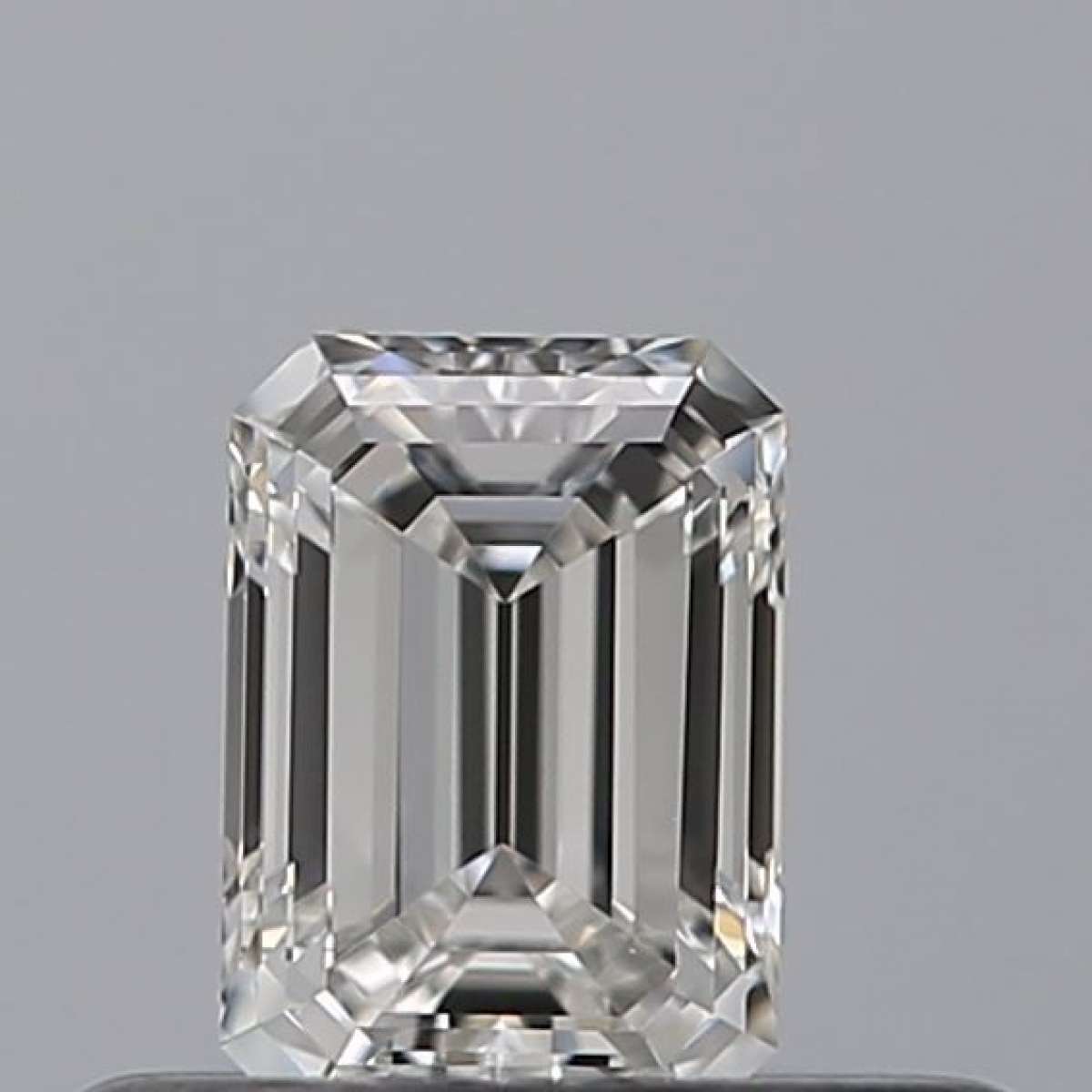 Diamante Certificato GIA Carati 0.31 Colore F Purezza VVS1  -  EX  VG Fluorescenza FNT Brown No Milky No EyeClean 100%